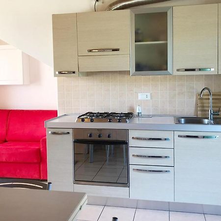 Luxury Apartments - Le Fate - Residence With Pool Manerba del Garda Eksteriør bilde