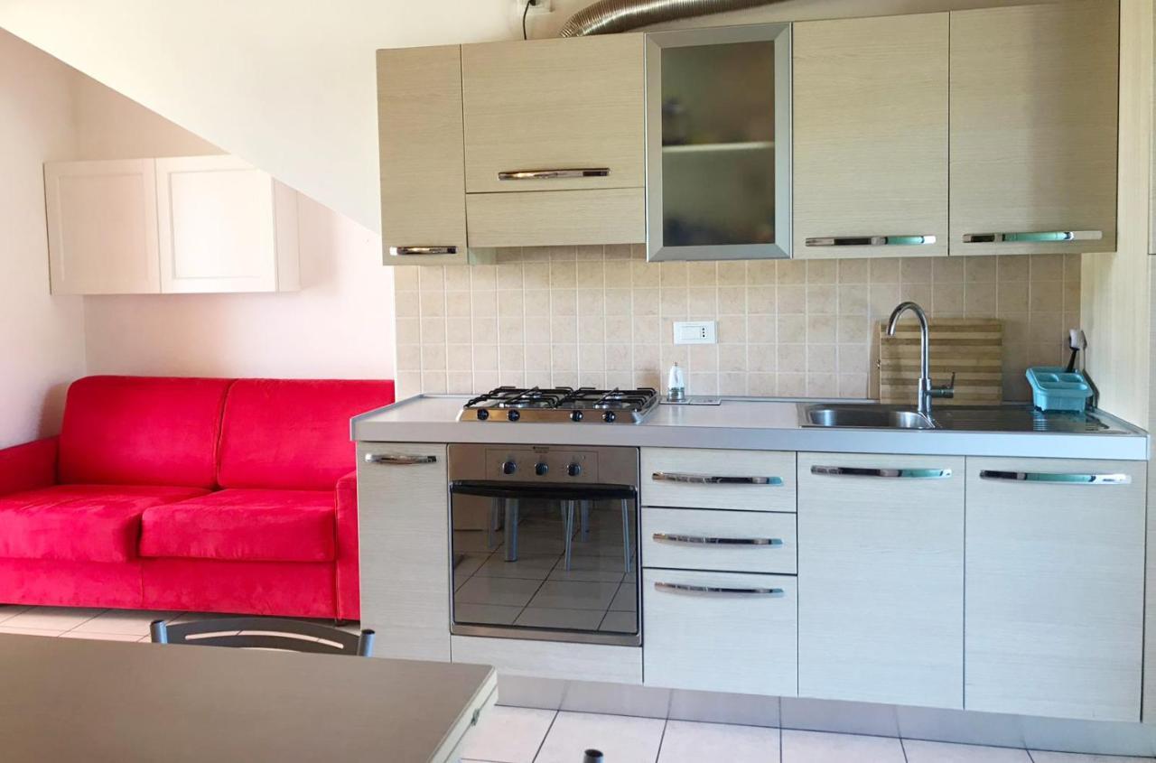 Luxury Apartments - Le Fate - Residence With Pool Manerba del Garda Eksteriør bilde