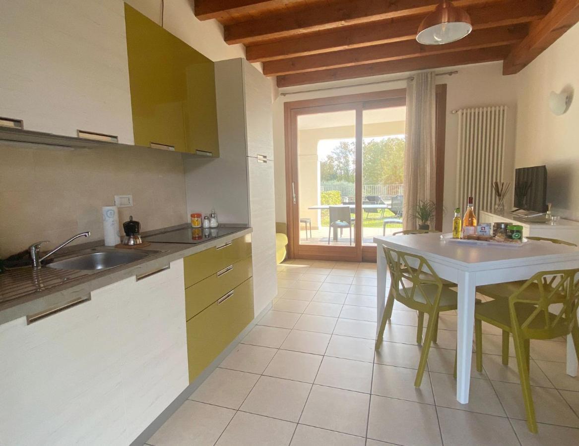 Luxury Apartments - Le Fate - Residence With Pool Manerba del Garda Eksteriør bilde