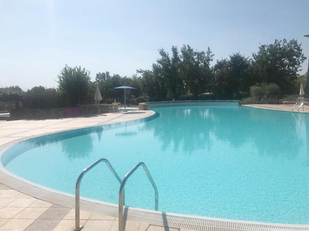 Luxury Apartments - Le Fate - Residence With Pool Manerba del Garda Eksteriør bilde
