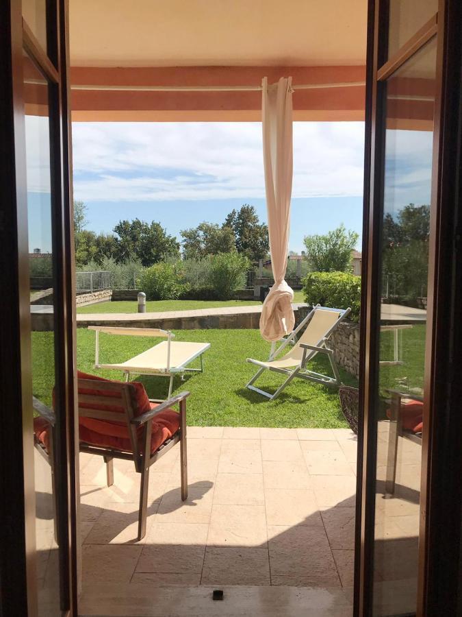 Luxury Apartments - Le Fate - Residence With Pool Manerba del Garda Eksteriør bilde