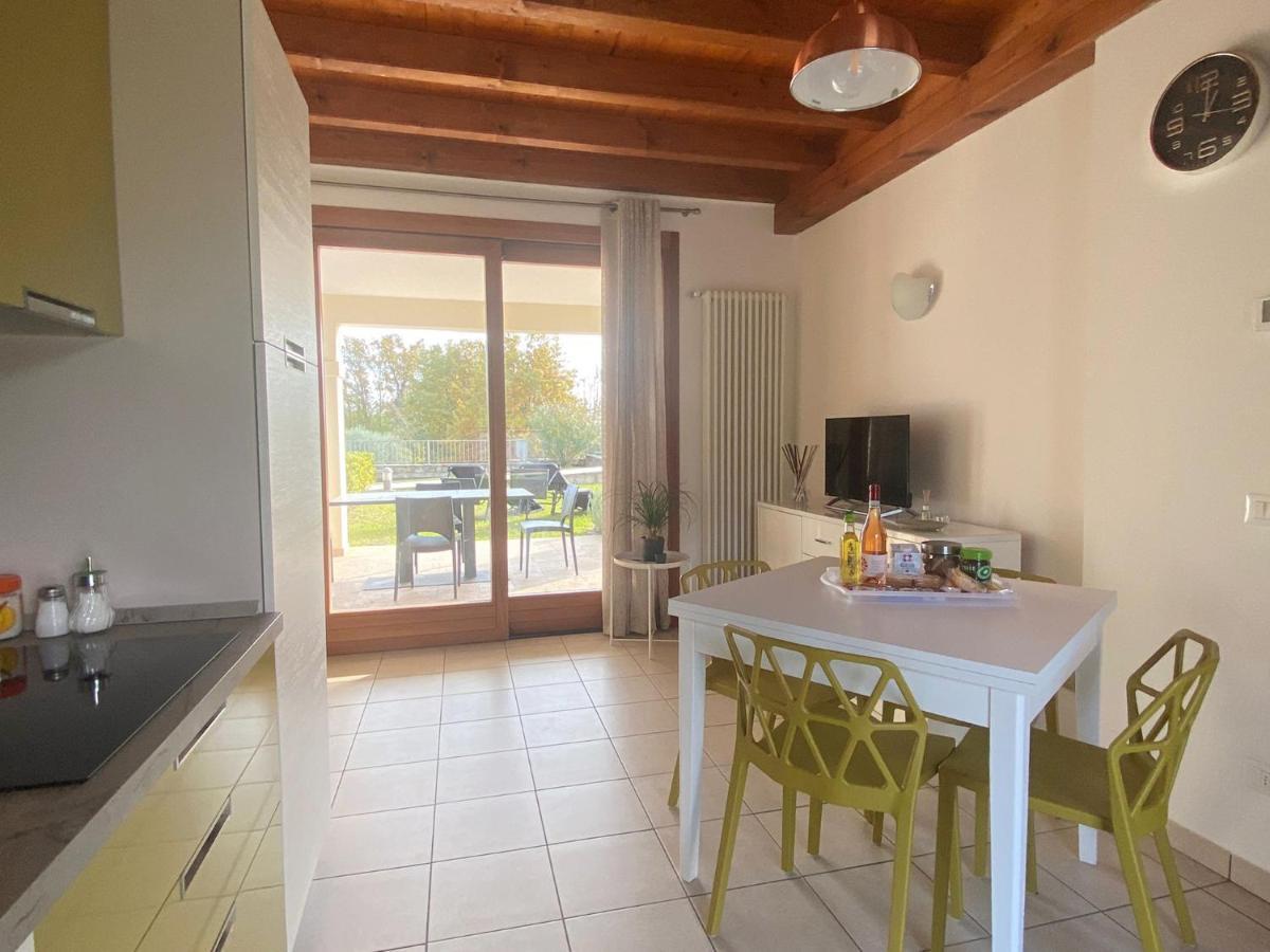 Luxury Apartments - Le Fate - Residence With Pool Manerba del Garda Eksteriør bilde