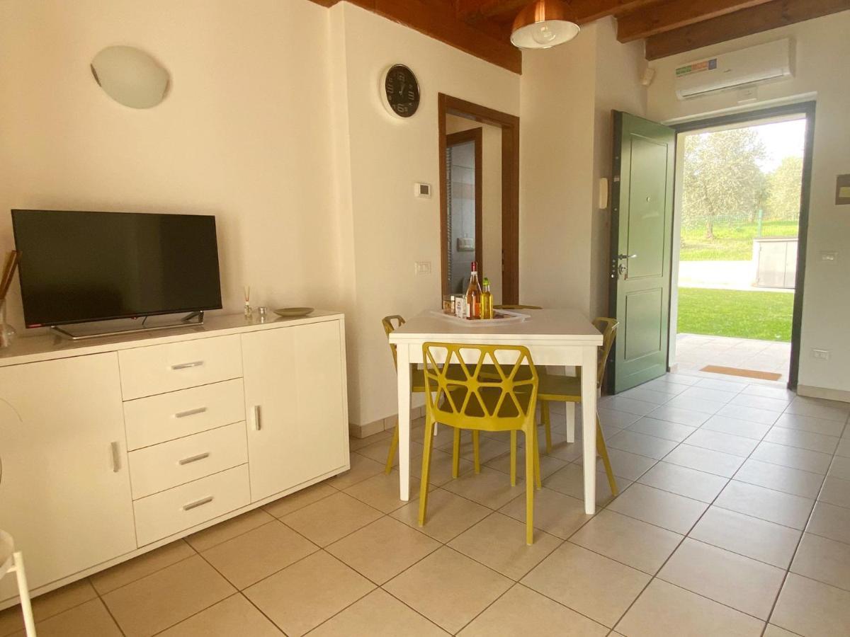 Luxury Apartments - Le Fate - Residence With Pool Manerba del Garda Eksteriør bilde