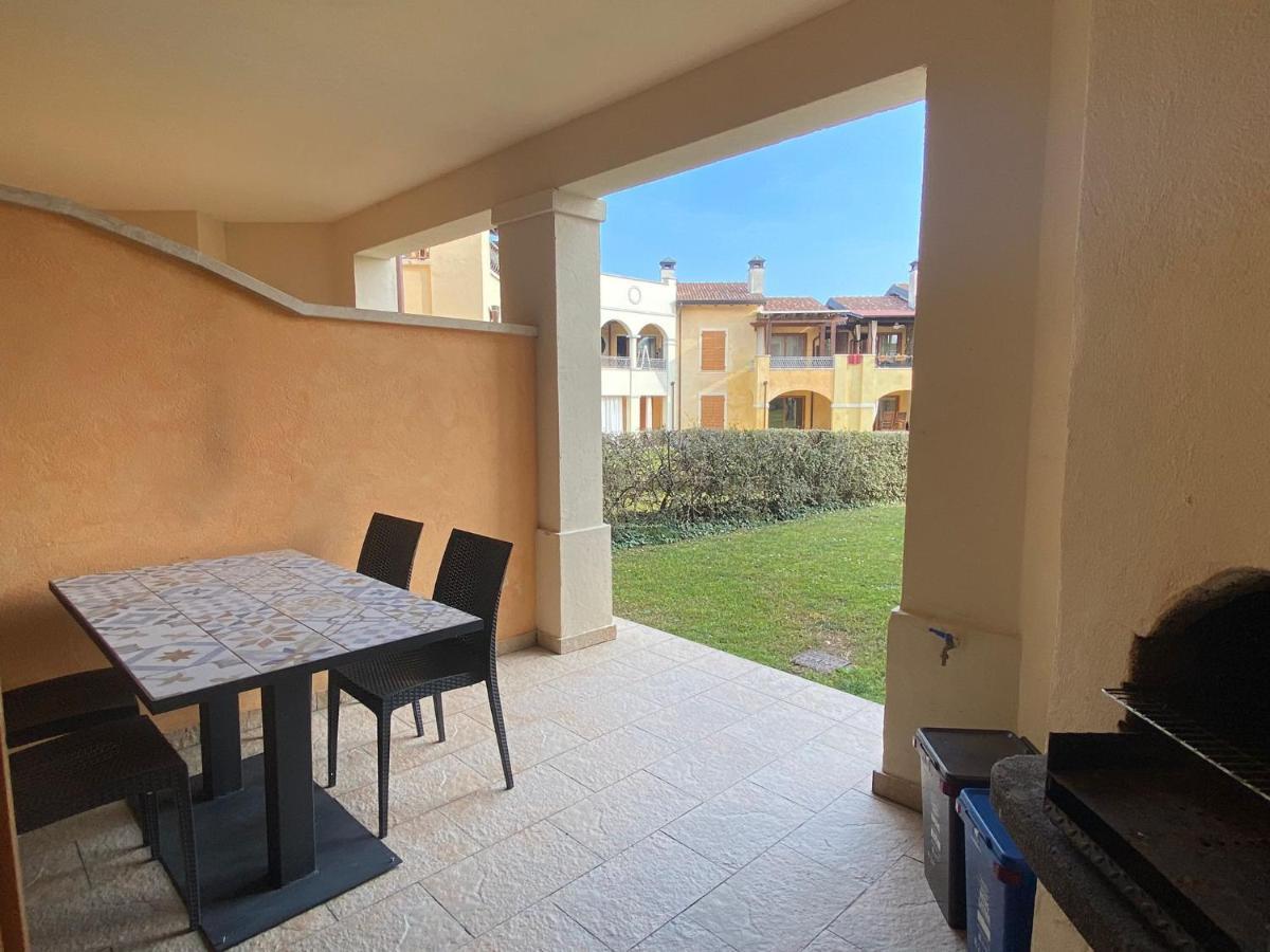 Luxury Apartments - Le Fate - Residence With Pool Manerba del Garda Eksteriør bilde